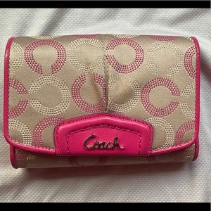 Coach wallet